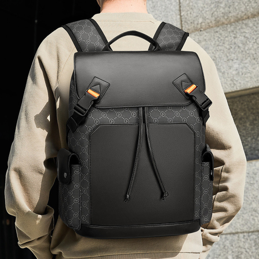Atlas Noir Backpack